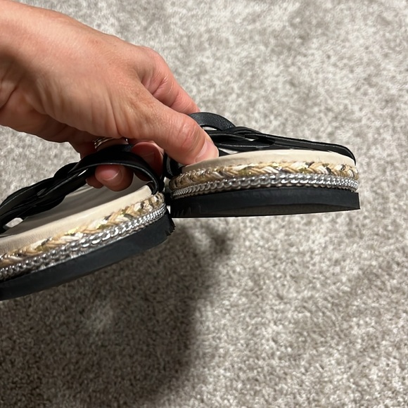 Amalfi Sandals - Picture 7 of 11